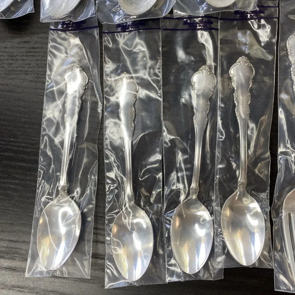 Reed Barton Dresden Rose Silverware 4 Place Settings Of 5 Pcs Silverplated (20)